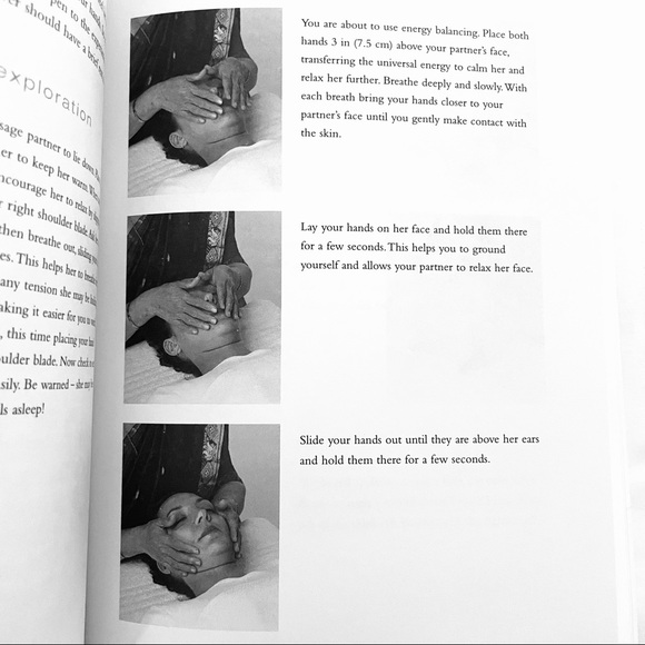 The Facelift Massage Book - Picture 4 of 5